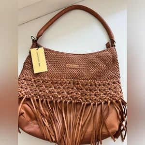 Brand new with tag genuine leather Marta ponti shoulder bag. Boho vibe. Isabel
